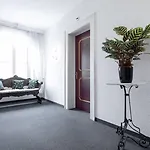 Loetschberg Hotel Interlaken