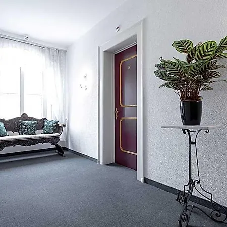 Loetschberg Hotel