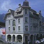 ロシュベルグ インターラーケン