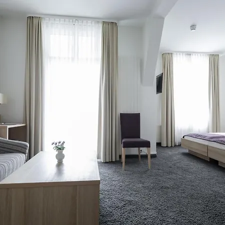 Loetschberg 3* Interlaken